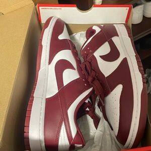 Team red Nike dunk low retros